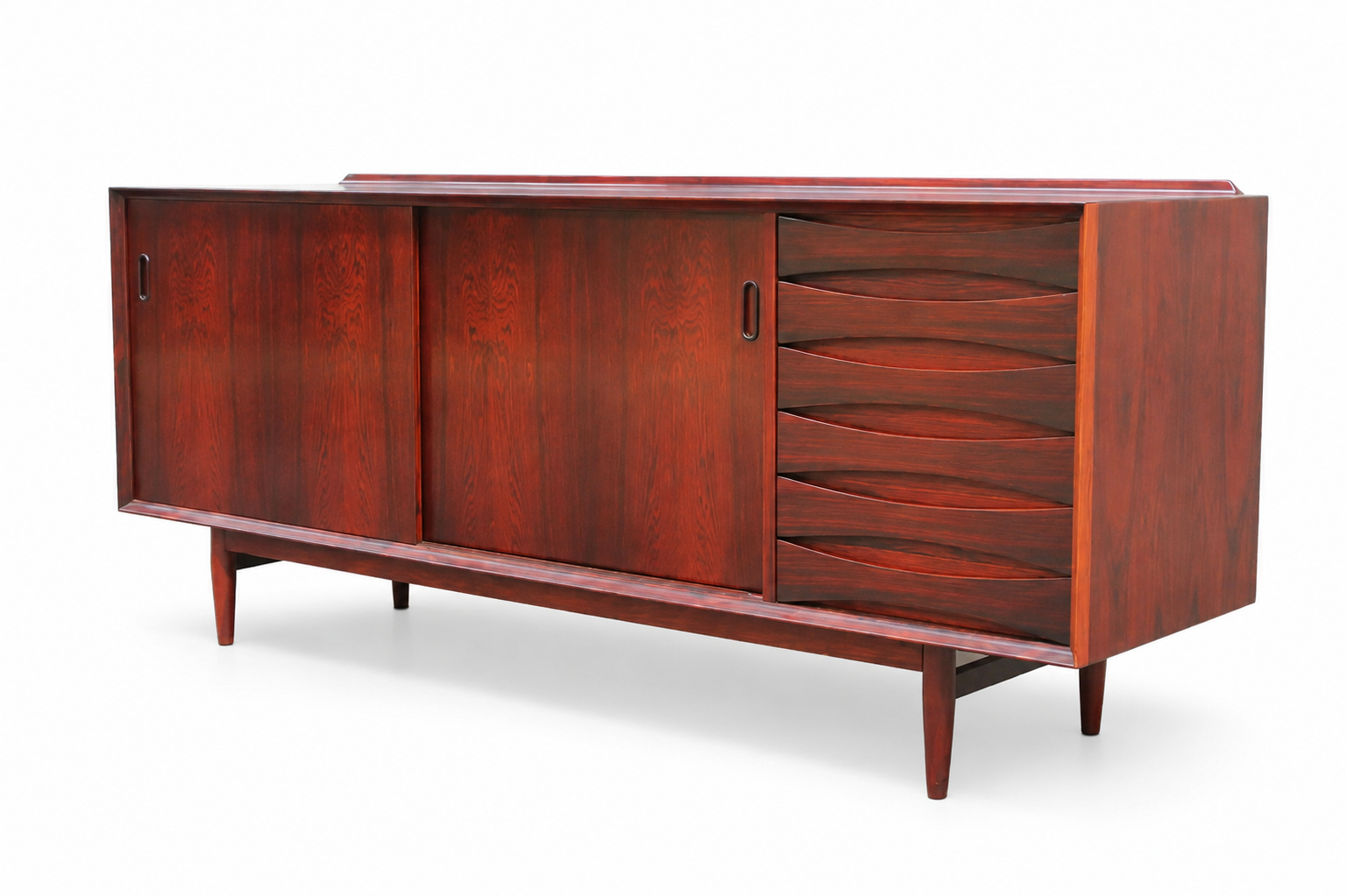 Rare Danish design model: OS29 sideboard by Arne Vodder for Sibast Rosewood 1950