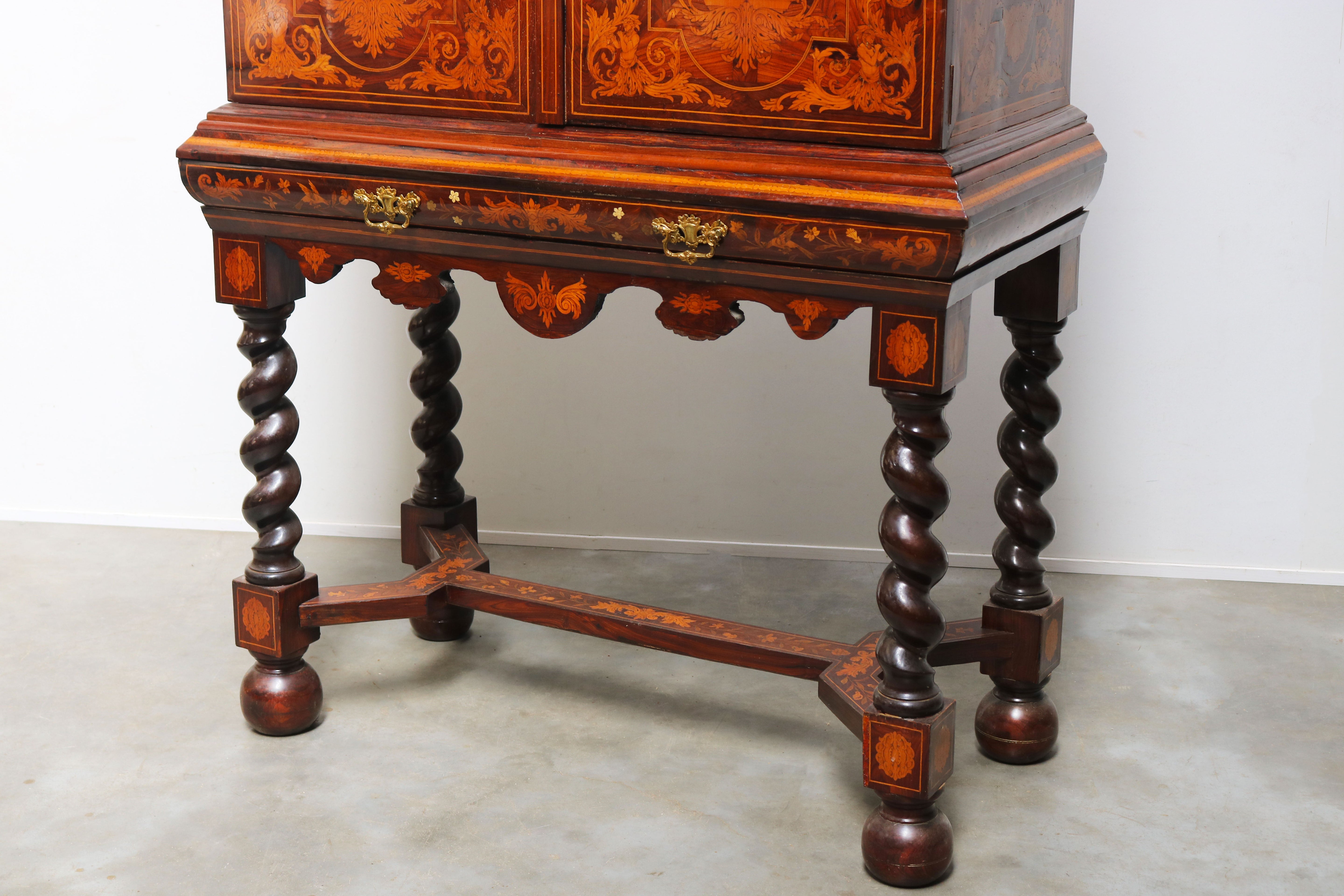 17th century style Dutch marquetry Art cabinet