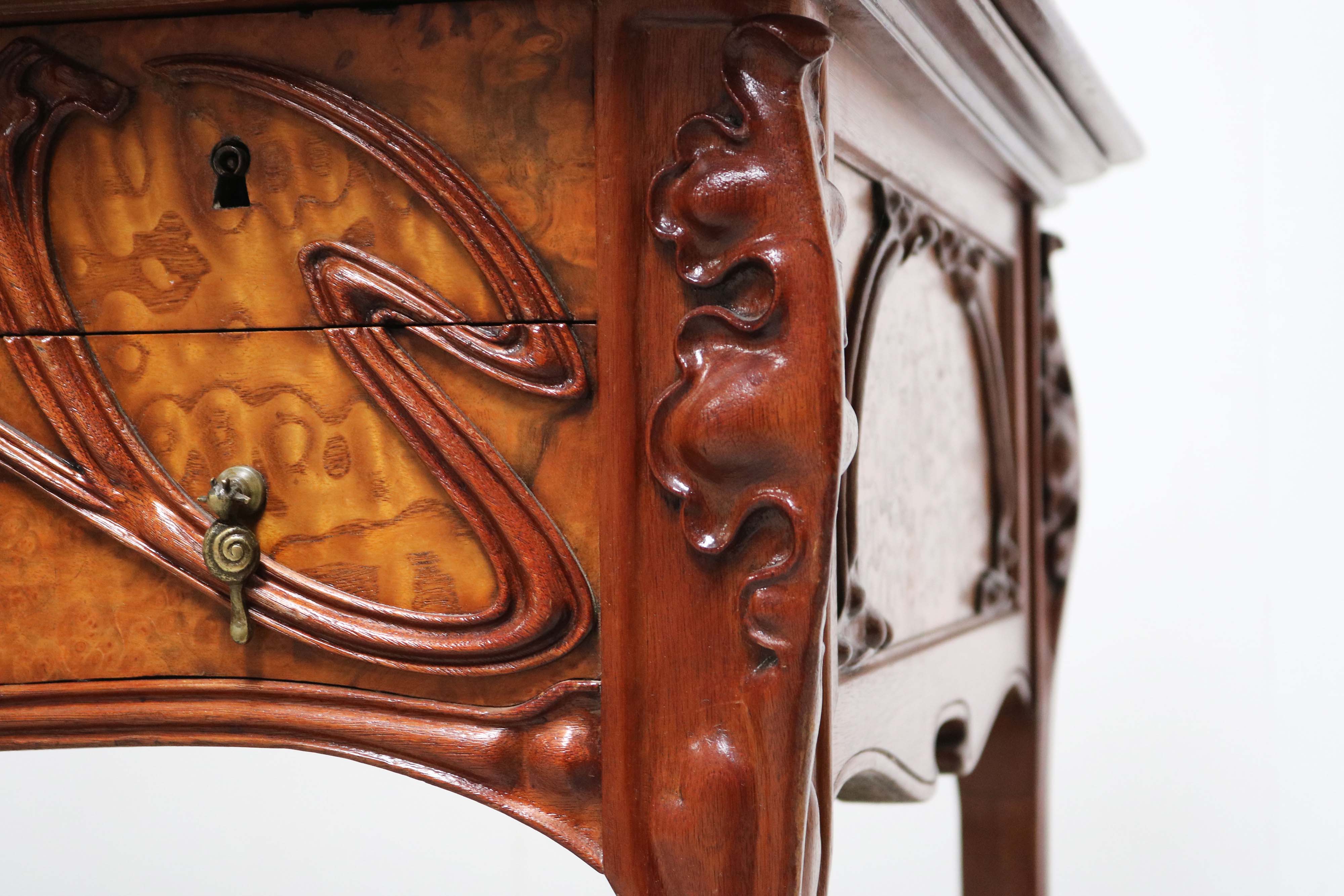 Exquisite French Art Nouveau Writing desk in Japanese Ash
