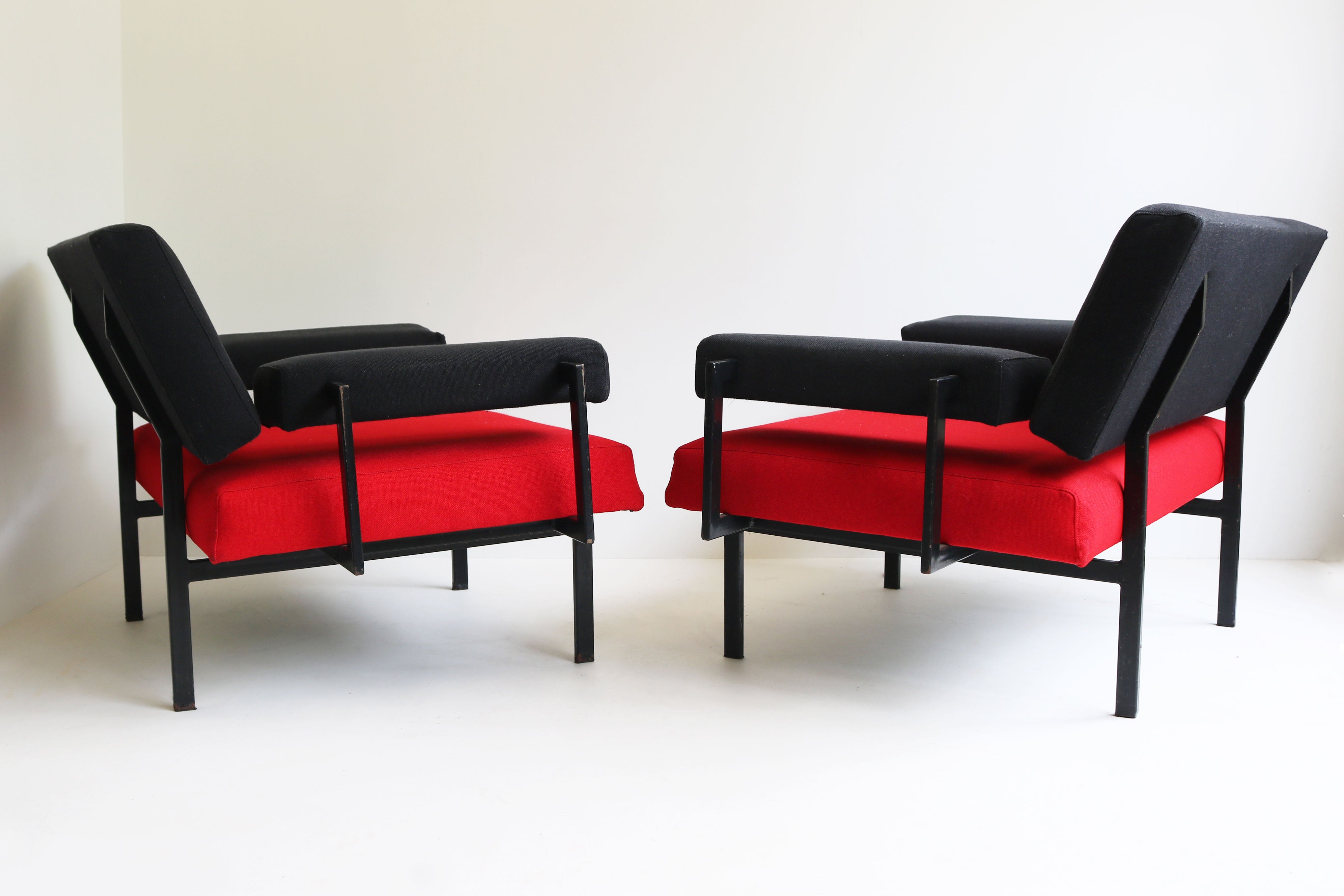 Pair of U+N Series lounge chairs By Cees Braakman for Pastoe 1950