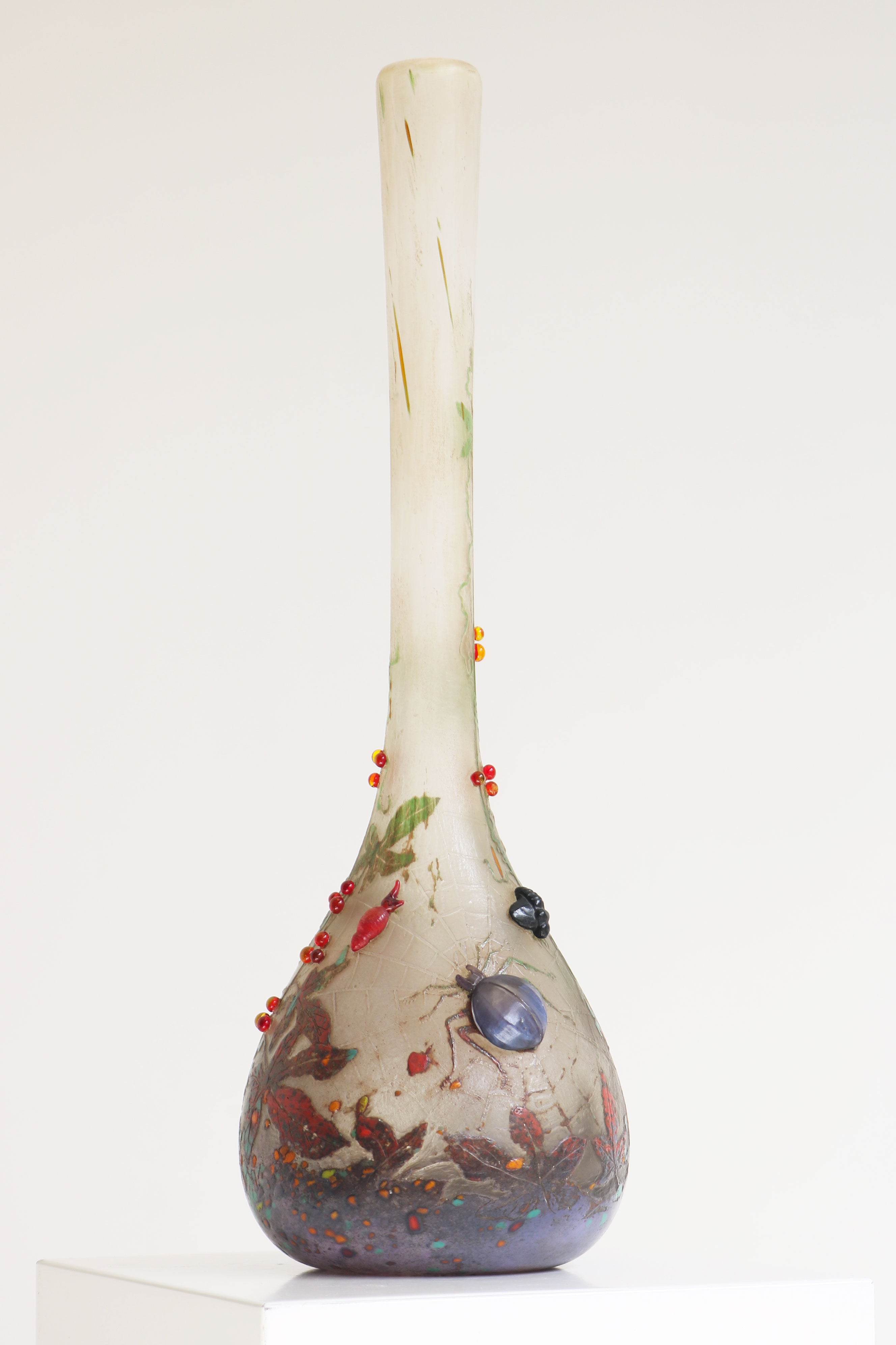 Rare wheel carved ''Spider vase'' by Daum Nancy 1905