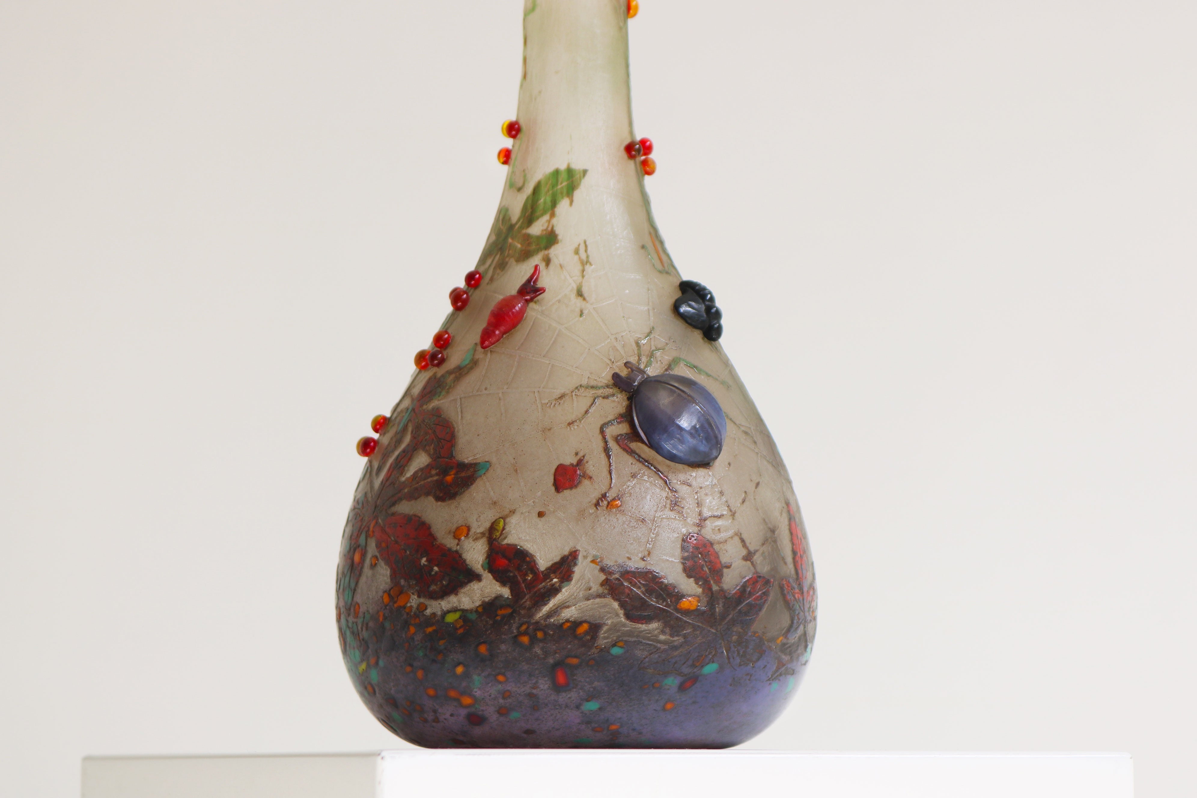 Rare wheel carved ''Spider vase'' by Daum Nancy 1905