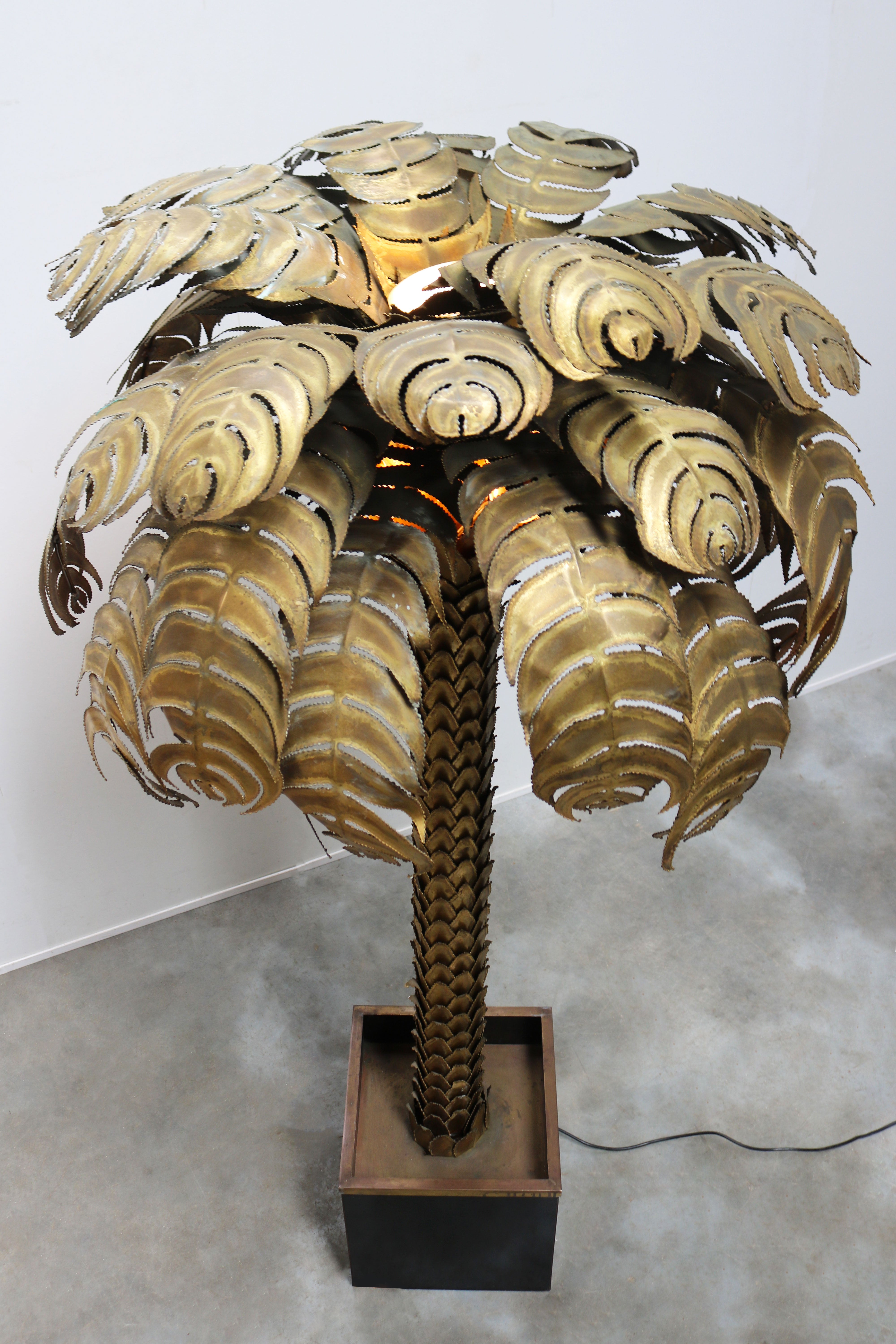 Large 195cm Palm tree floor lamp by Christian Techoueyres for Maison Jansen 1970
