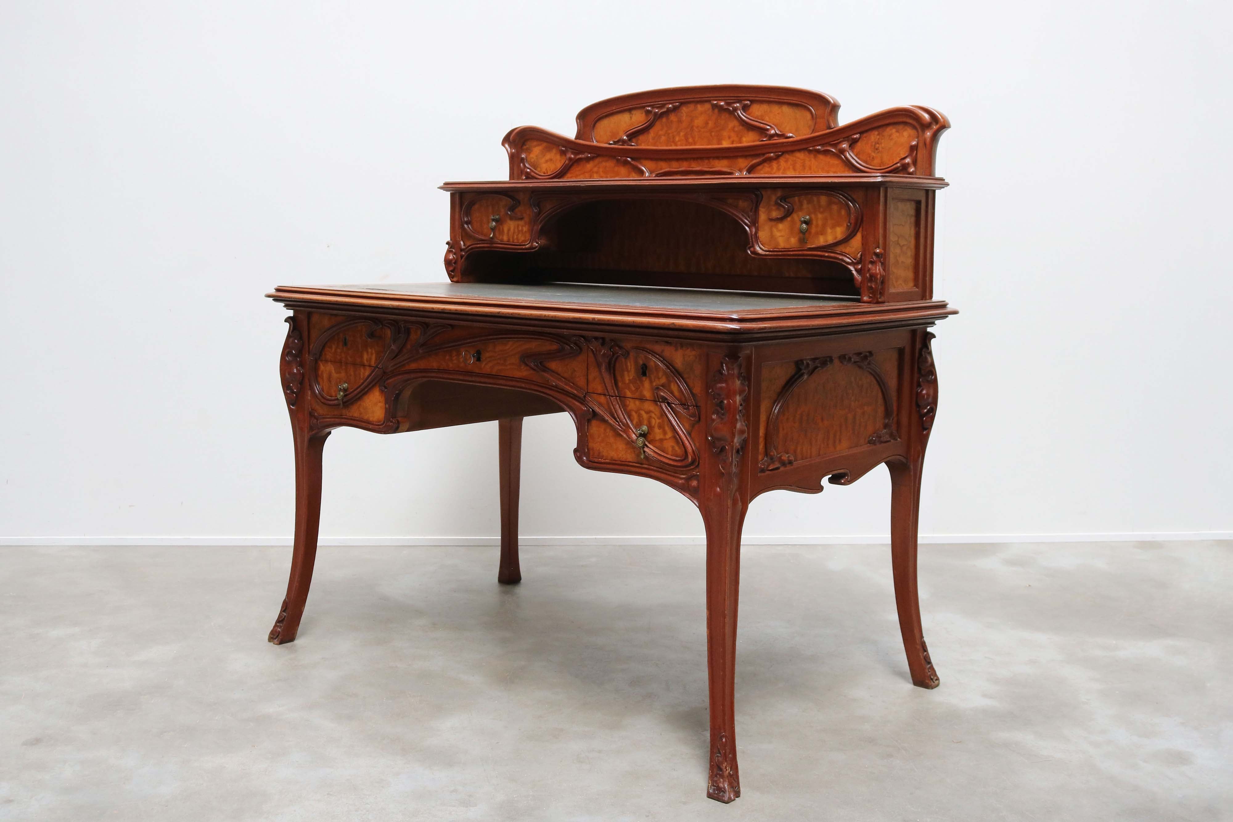Exquisite French Art Nouveau Writing desk in Japanese Ash