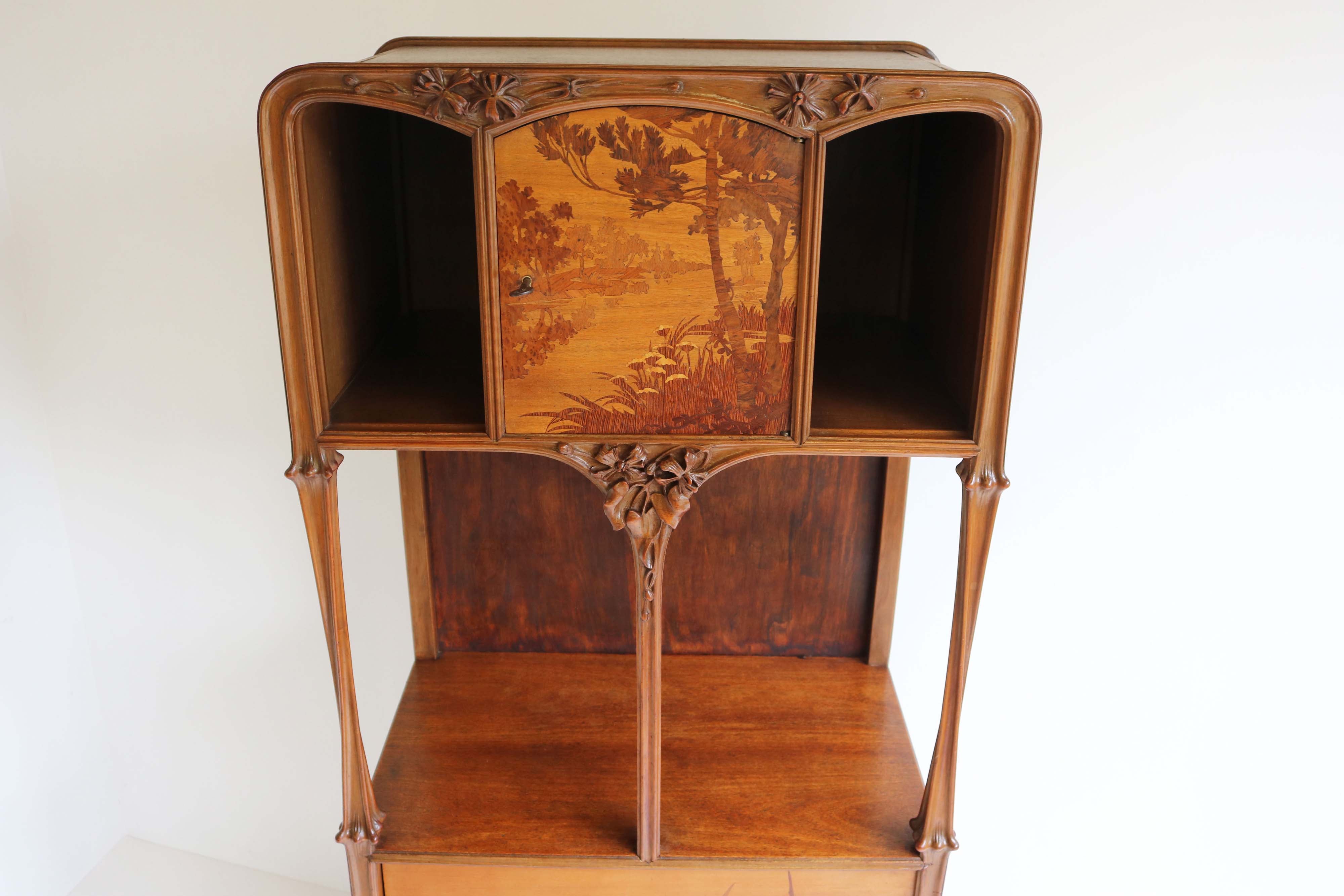 Louis Majorelle Art Nouveau Cabinet 1900