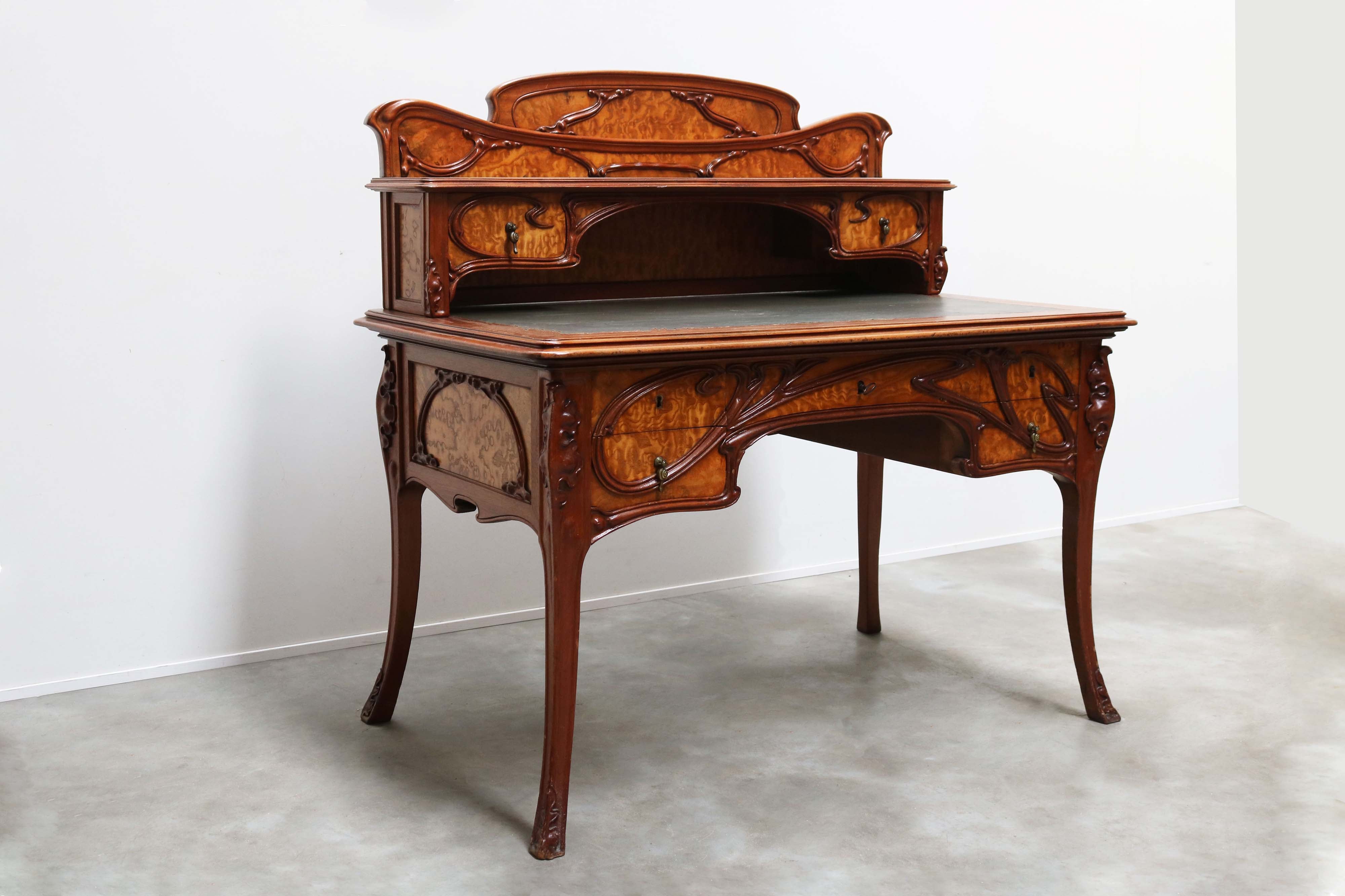 Exquisite French Art Nouveau Writing desk in Japanese Ash