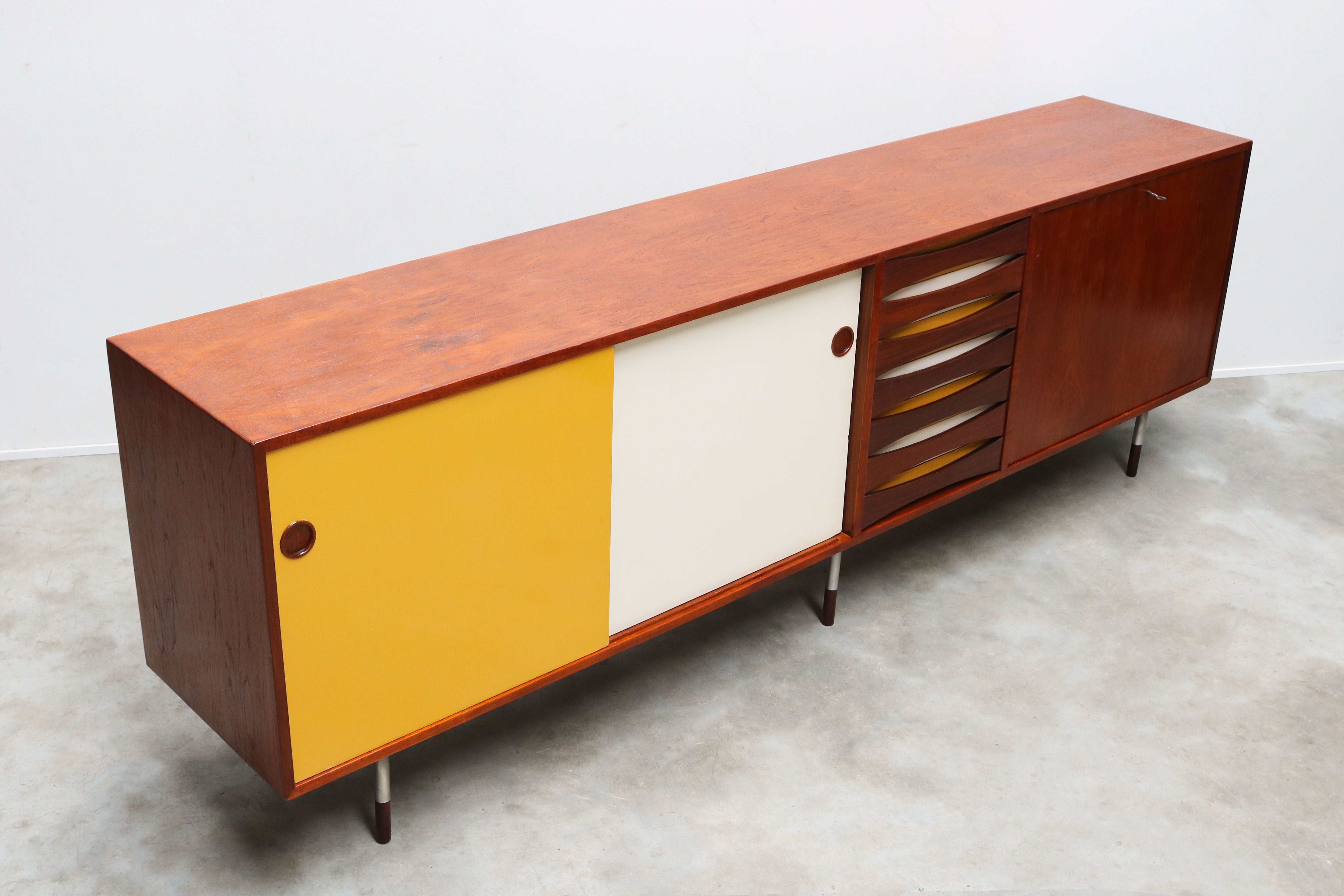 Original Arne Vodder model: 29A ''Triennale'' sideboard 1957 Denmark