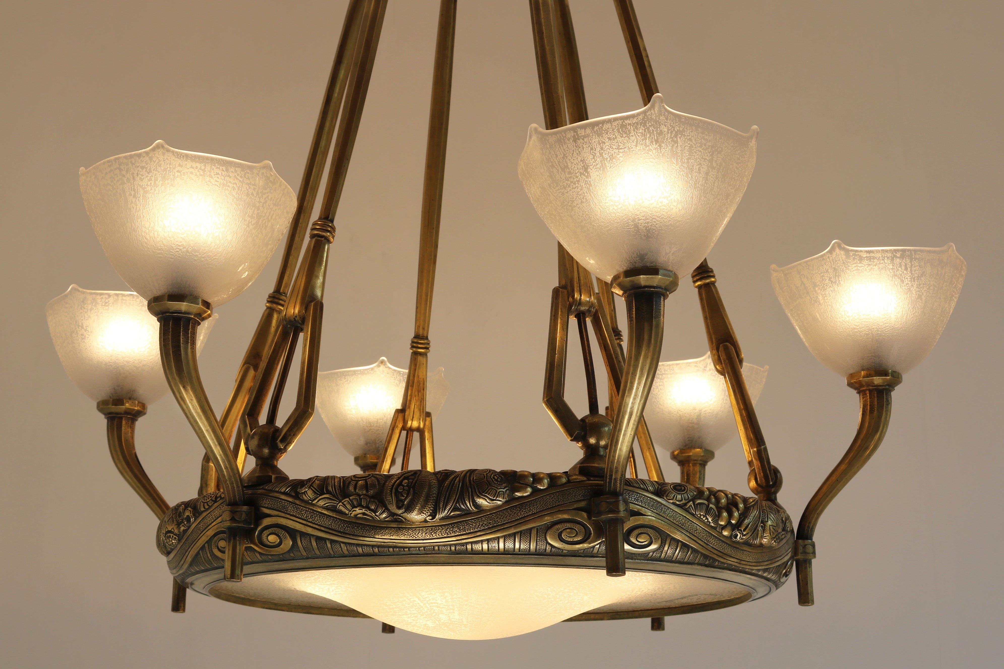 Monumental chandelier by Maurice Dufrene & Daum Nancy 1920