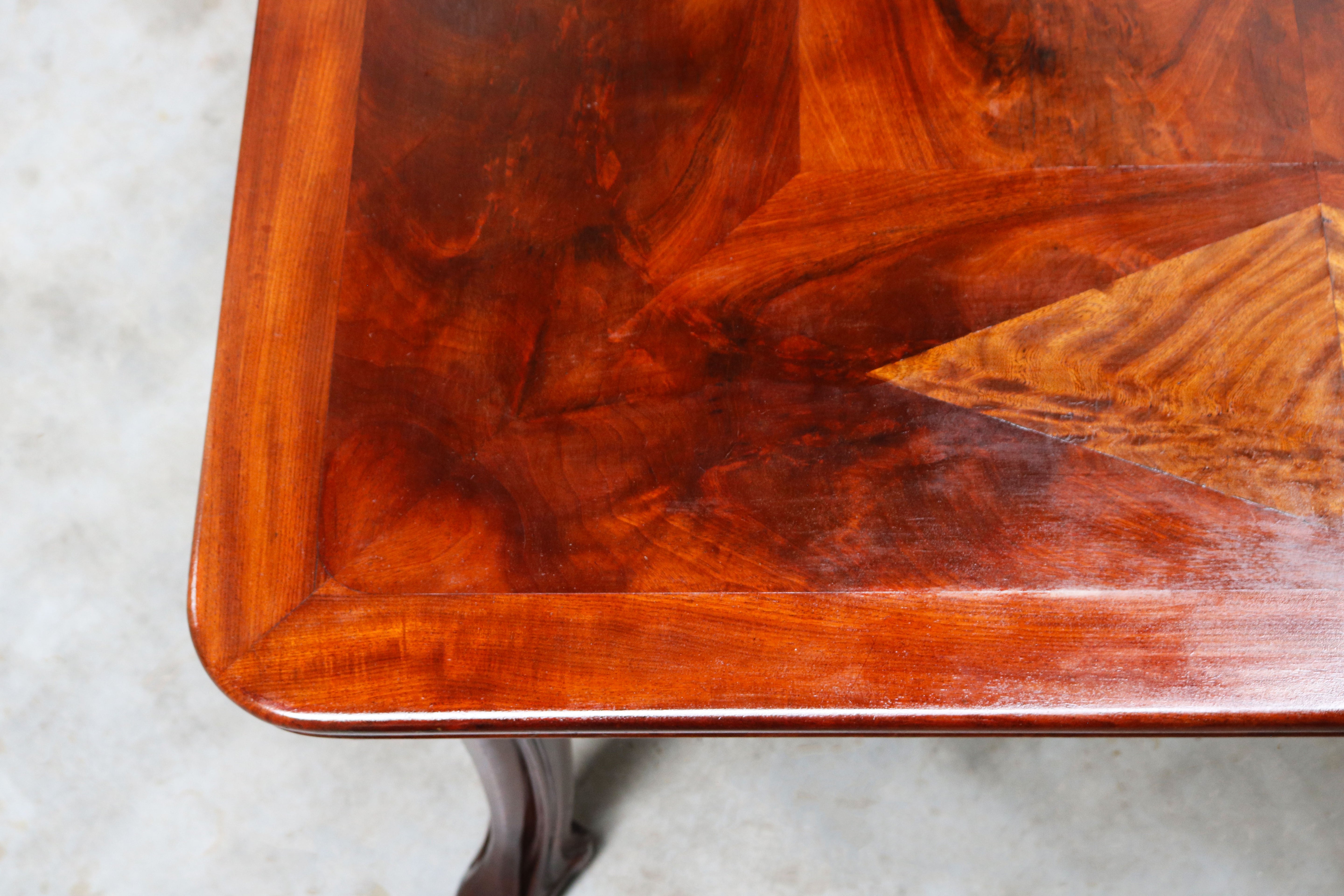 Exquisite Art Nouveau dining table by Eugene Gaillard for Maison Bing 1900