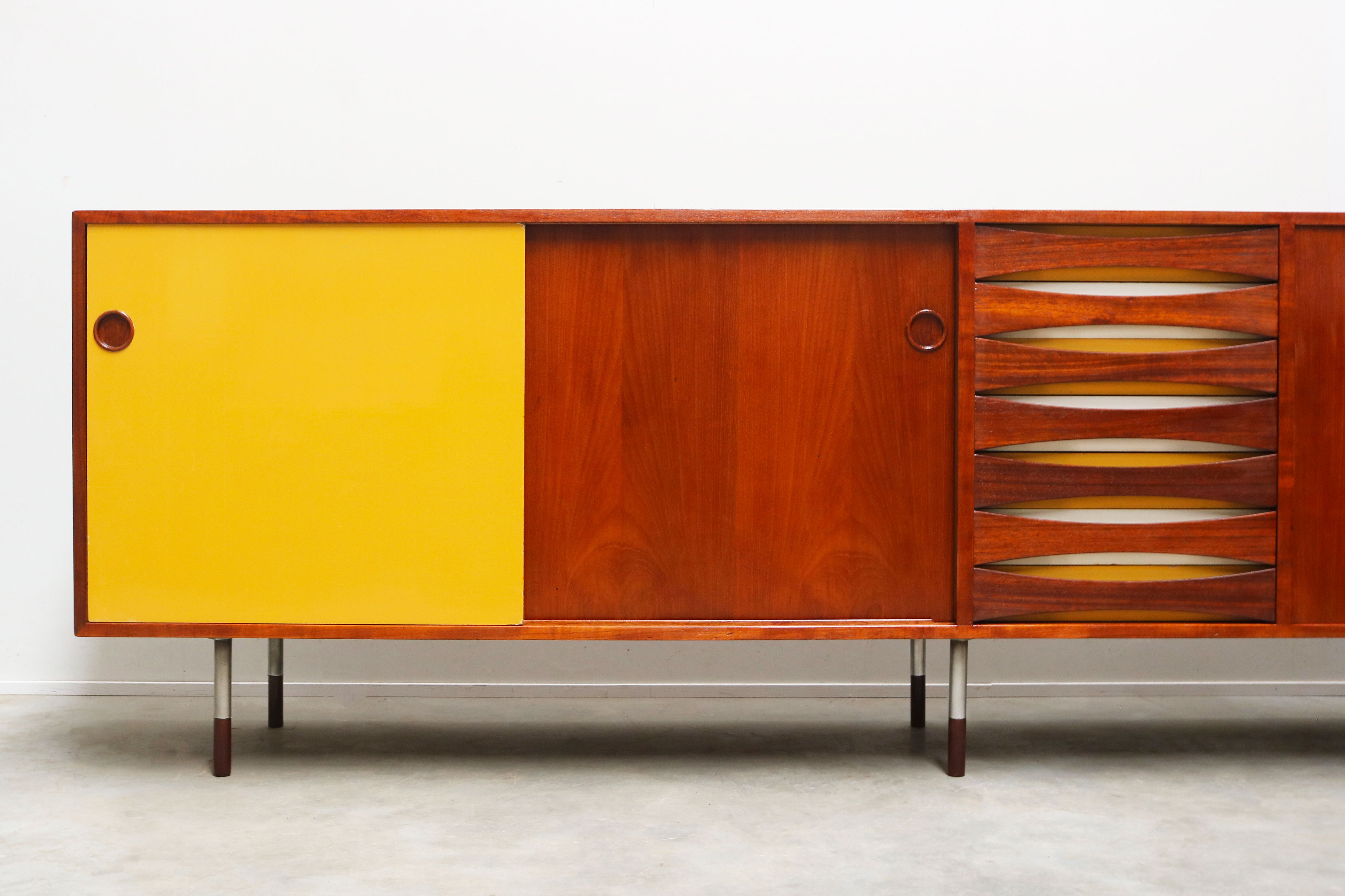Original Arne Vodder model: 29A ''Triennale'' sideboard 1957 Denmark