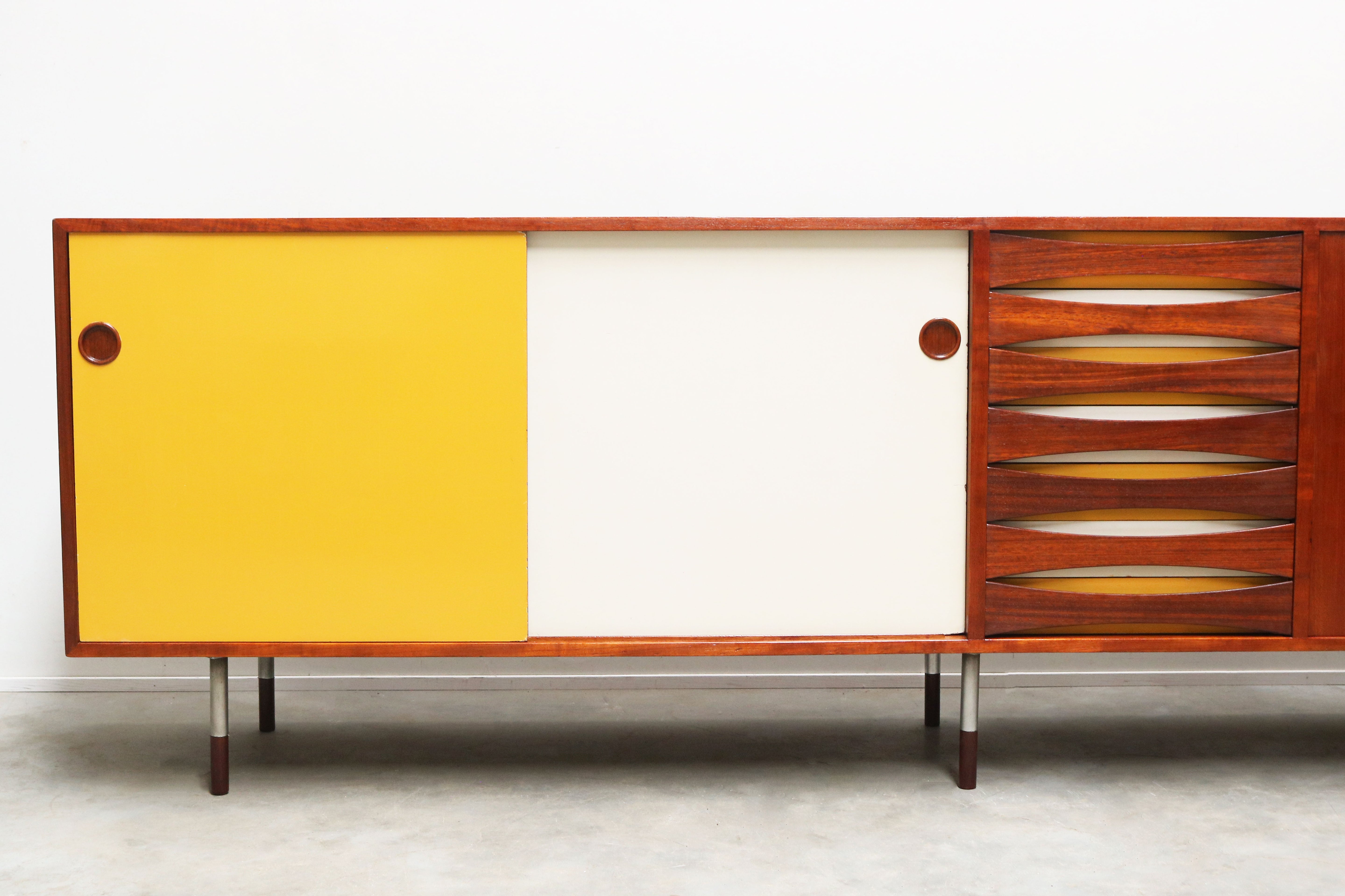 Original Arne Vodder model: 29A ''Triennale'' sideboard 1957 Denmark