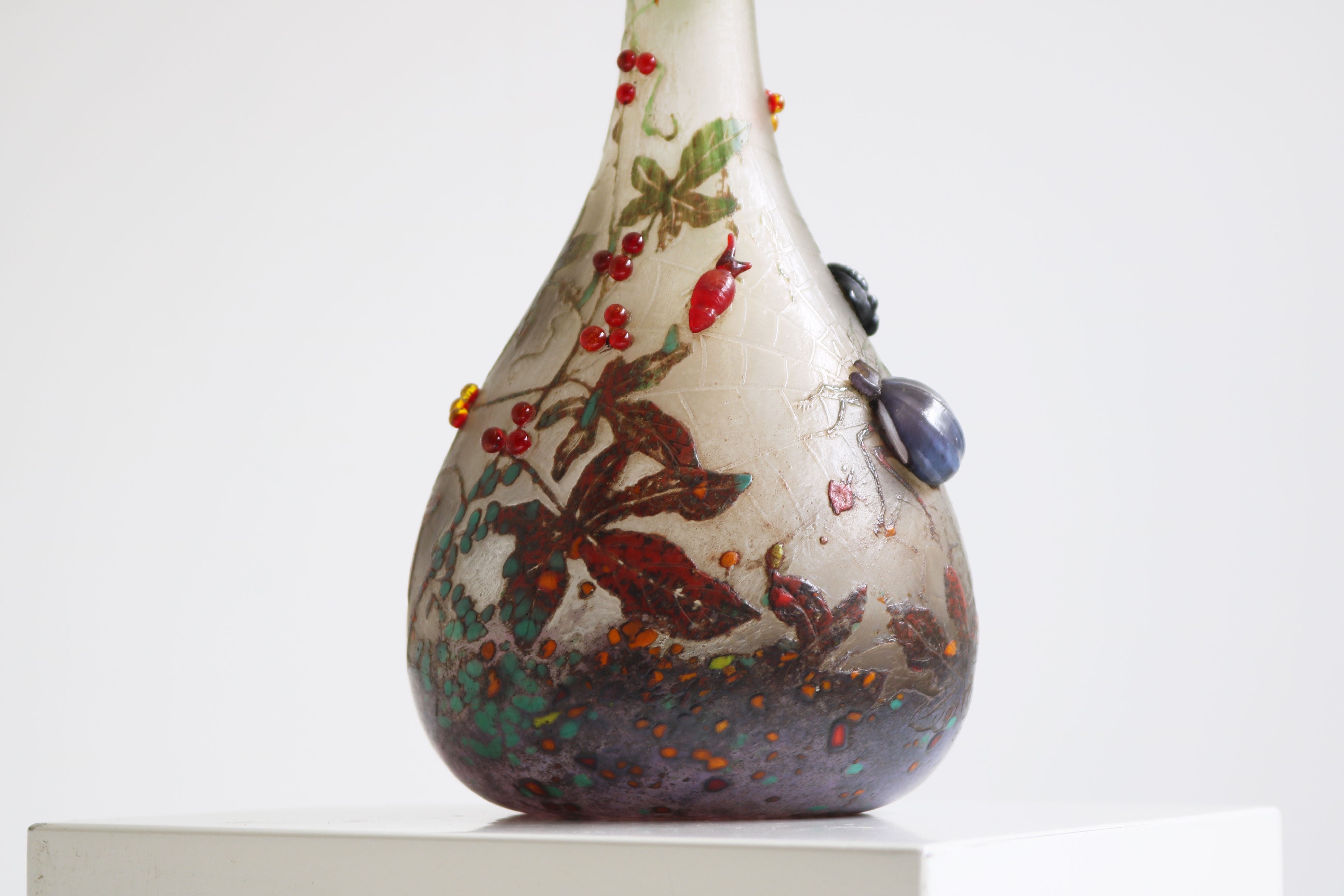 Rare wheel carved ''Spider vase'' by Daum Nancy 1905