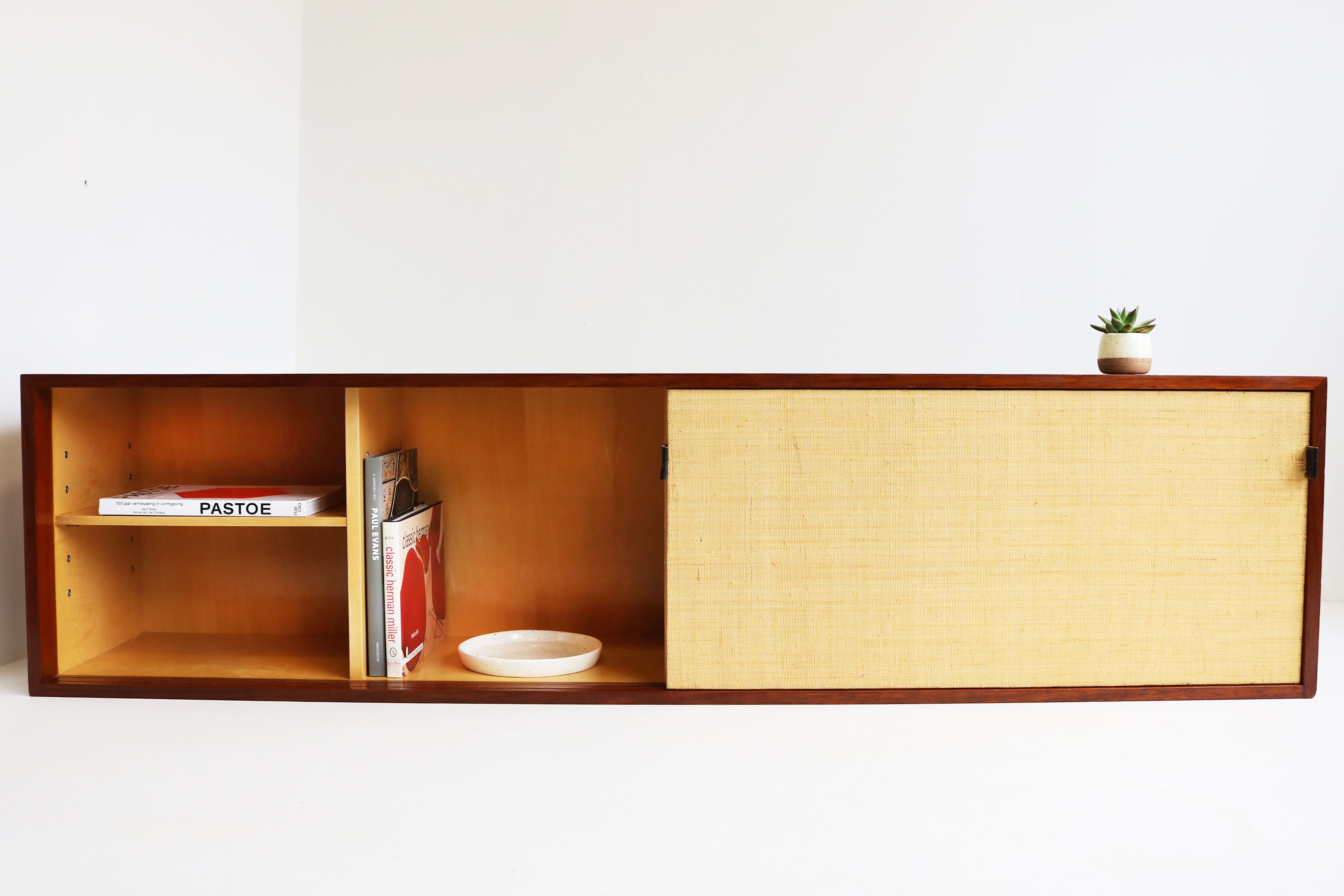 Floating Sideboard Model: 123 by Florence Knoll for Knoll 1960