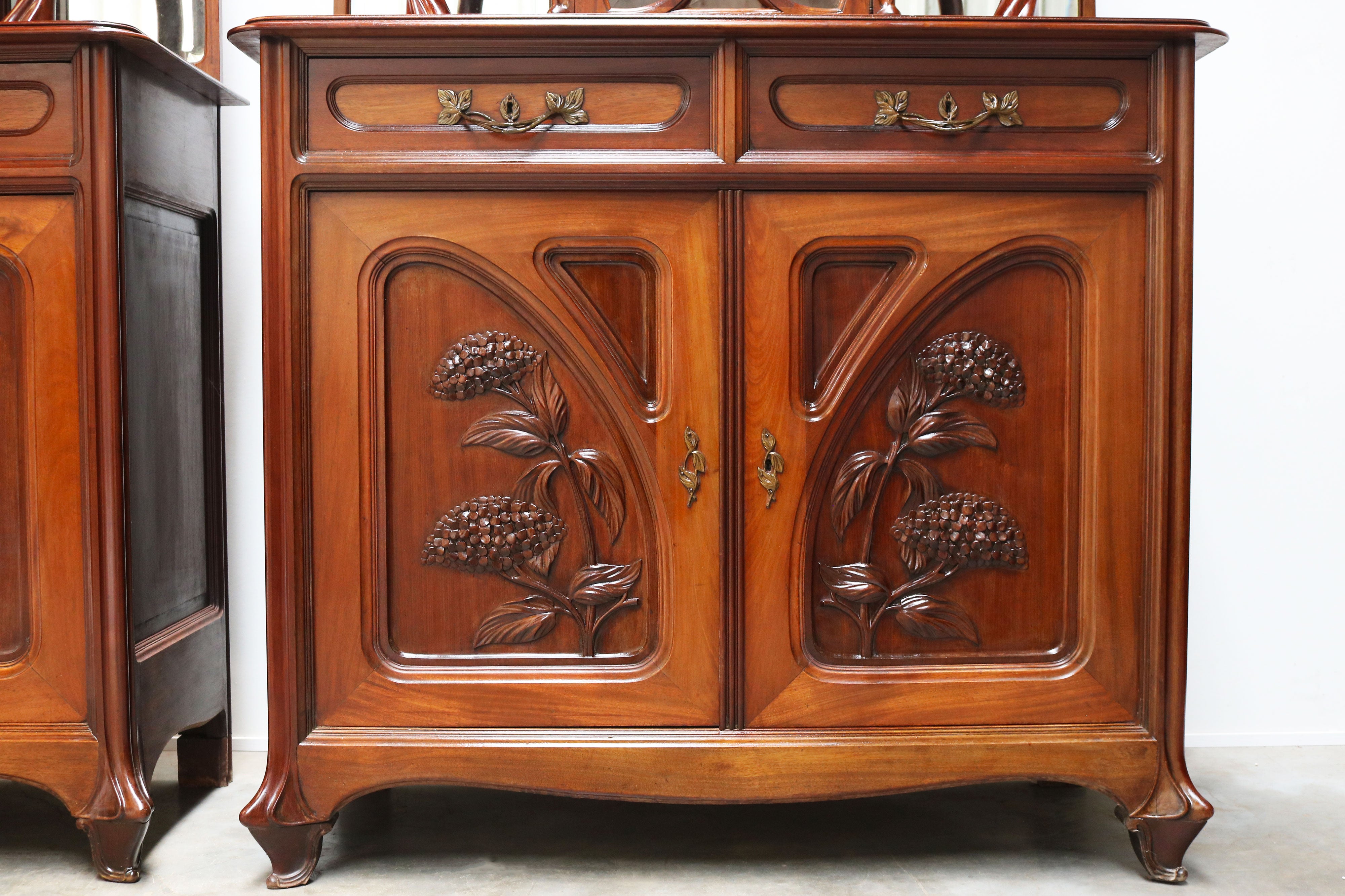 Pair of Art Nouveau buffet cabinet by Maison Gouffe Jeune 1902