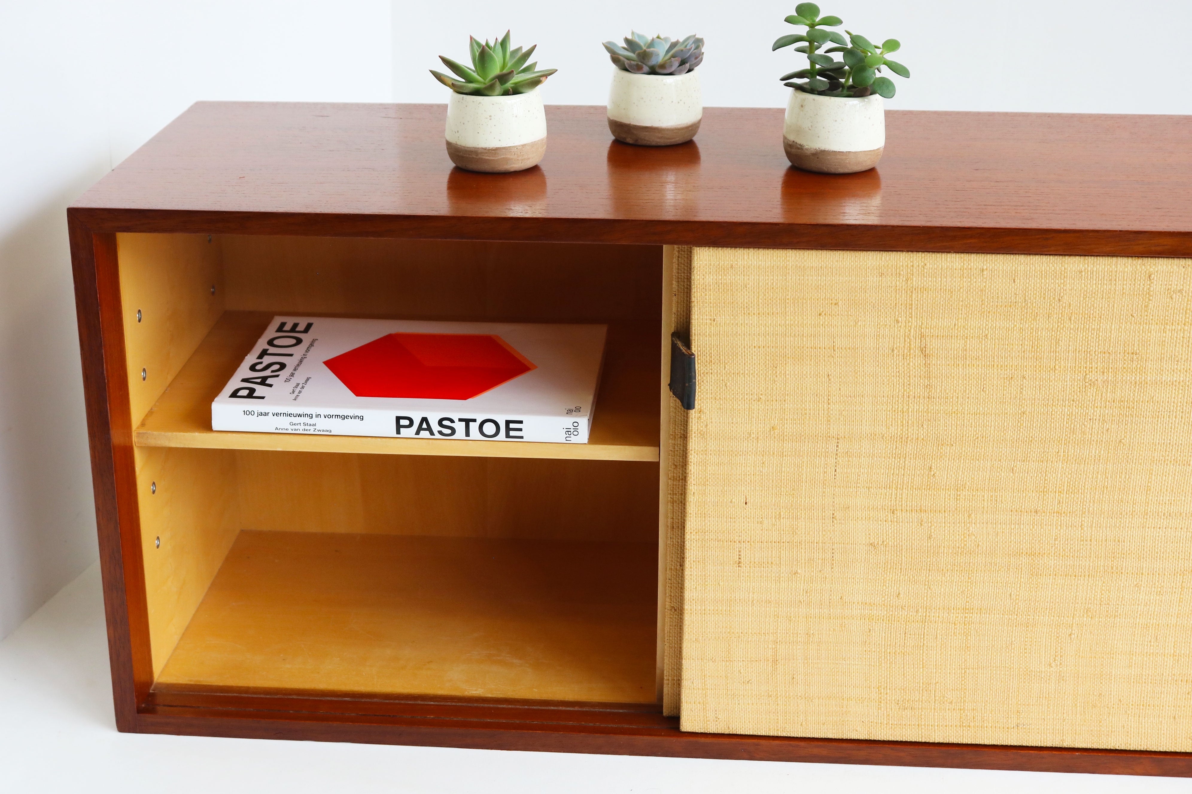 Floating Sideboard Model: 123 by Florence Knoll for Knoll 1960