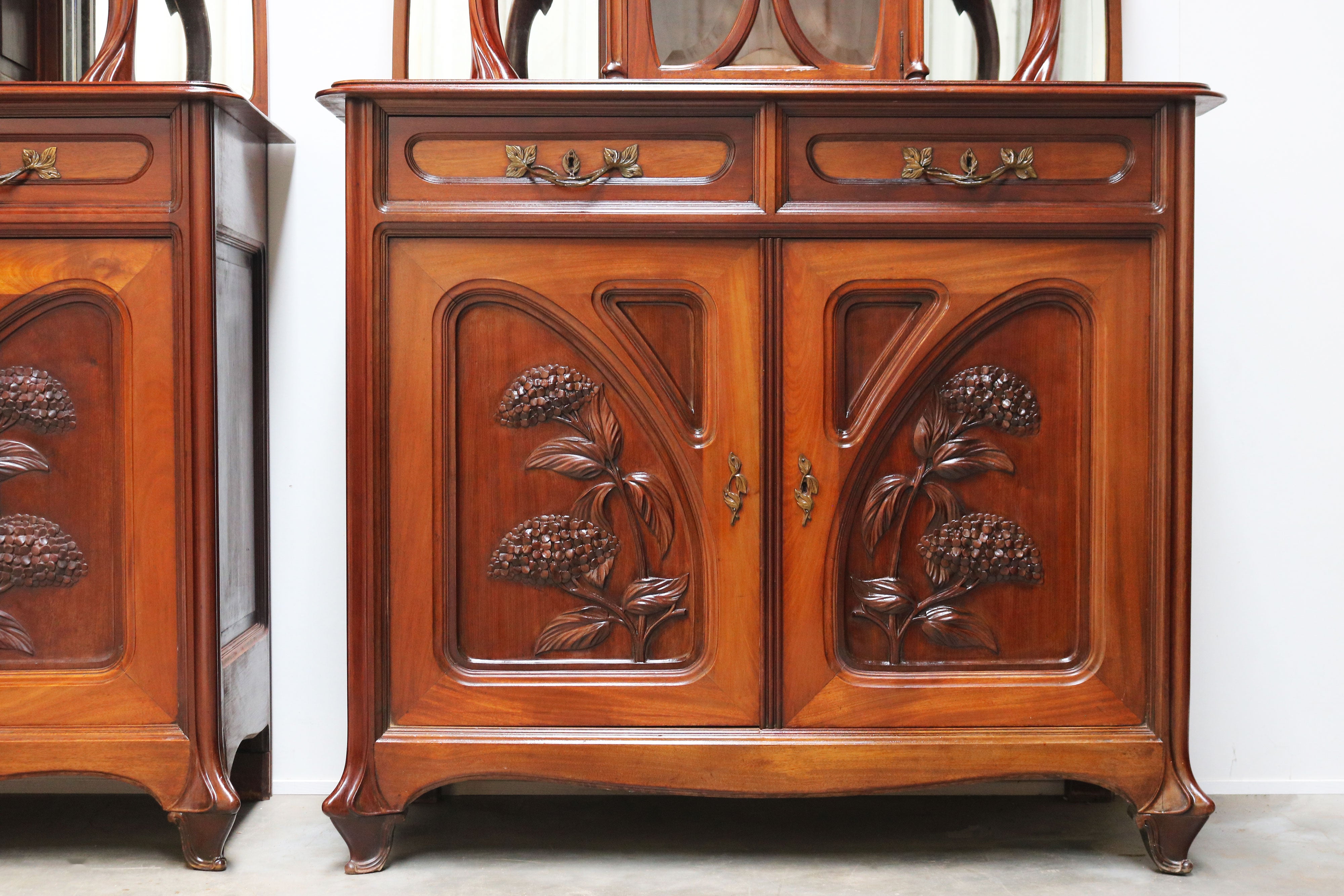 Pair of Art Nouveau buffet cabinet by Maison Gouffe Jeune 1902
