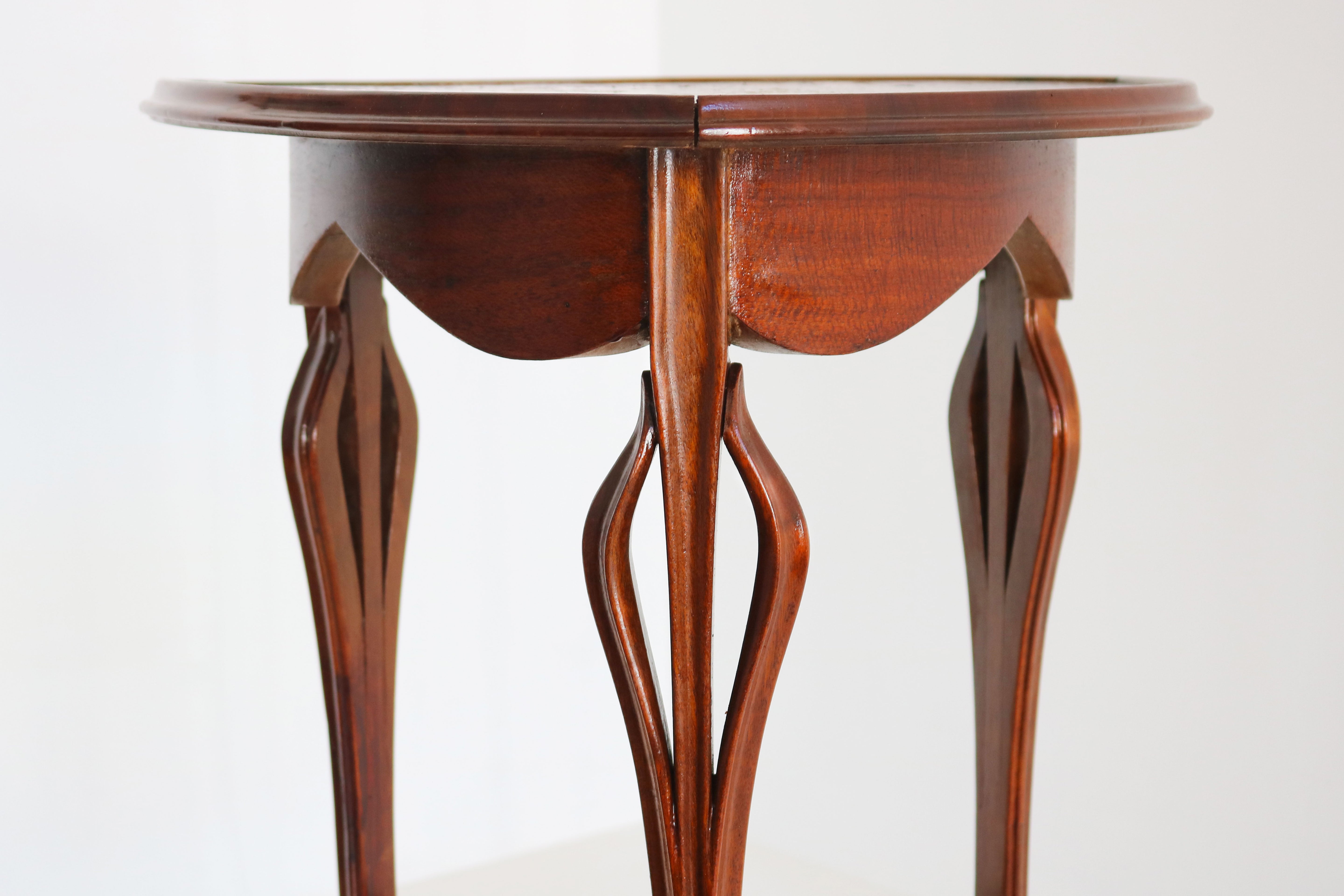 Louis Majorelle side table ''Lilly'' France 1900