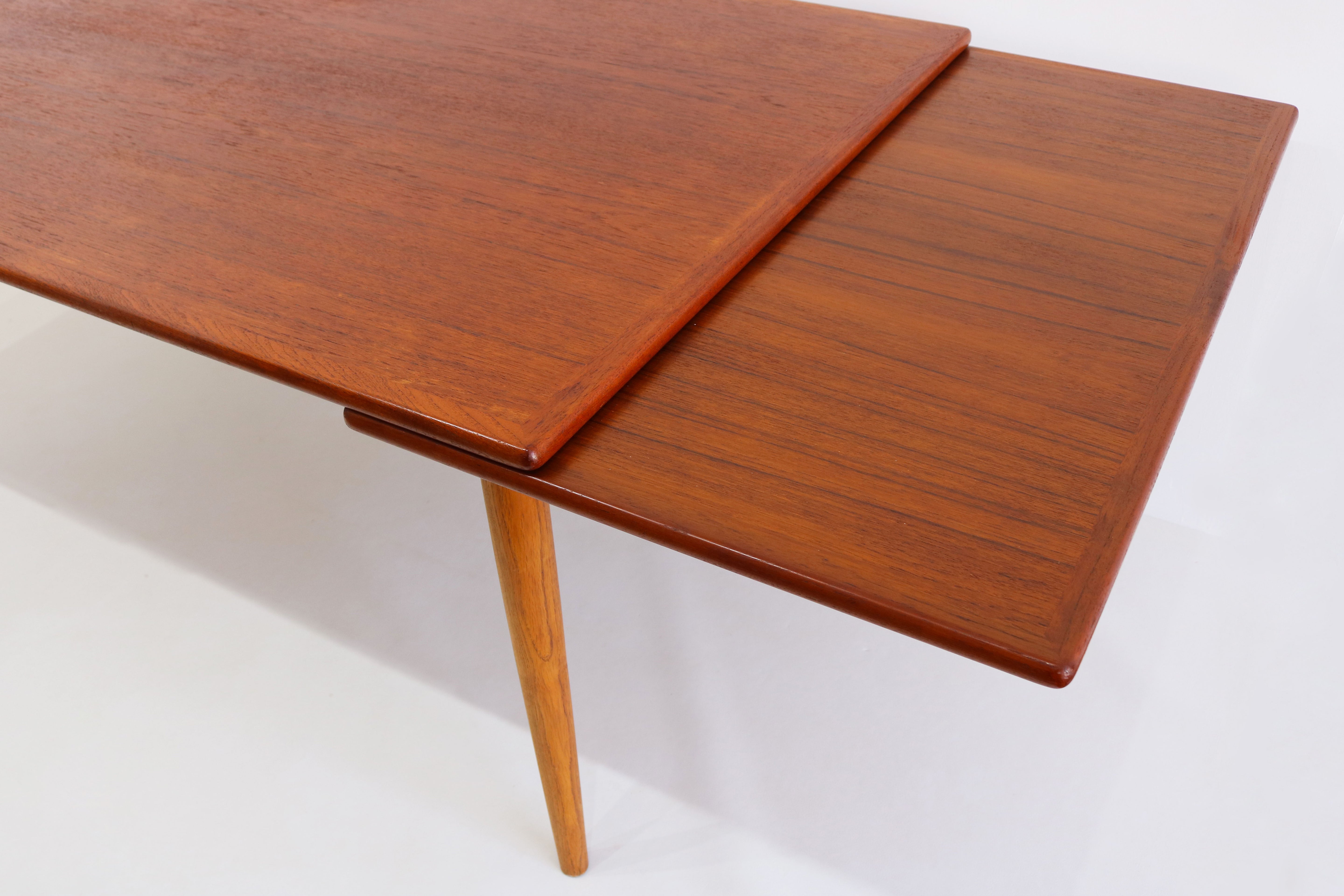 Rare AT-312 table in Teak & Oak by Hans J. Wegner for Andreas Tuck 1950