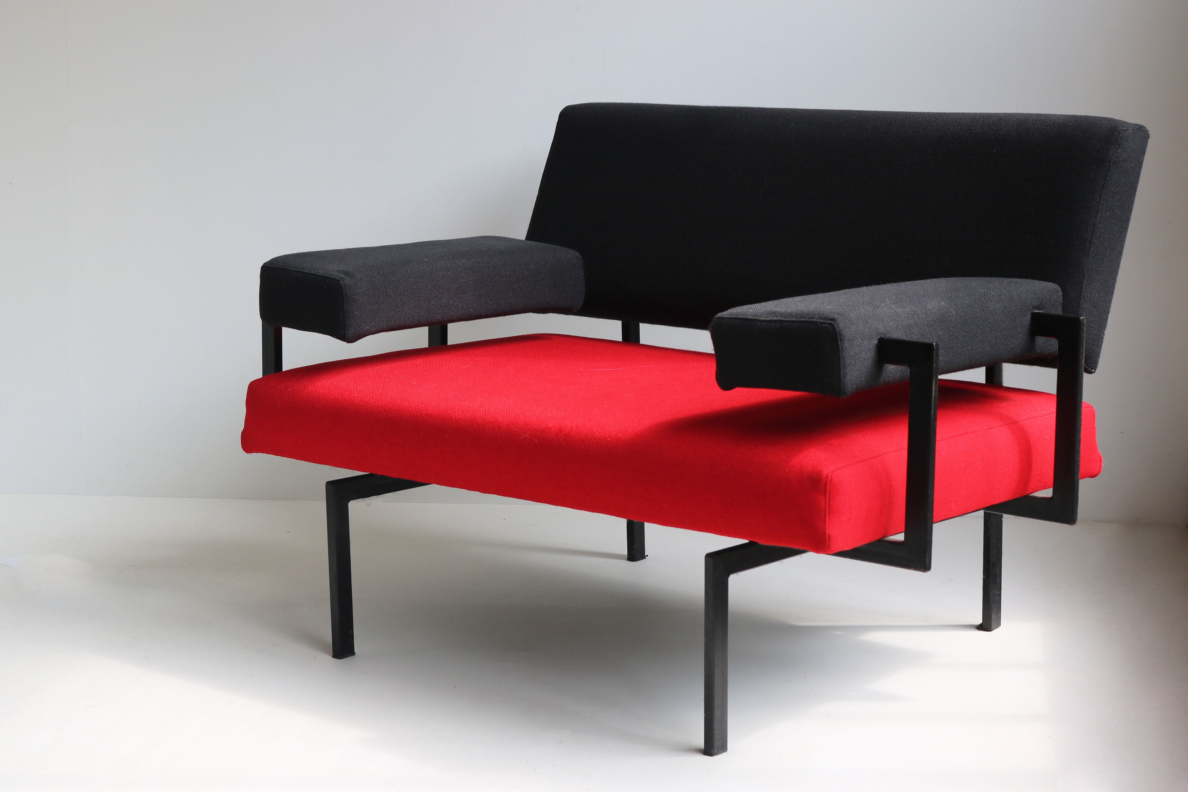 Pair of U+N Series lounge chairs By Cees Braakman for Pastoe 1950