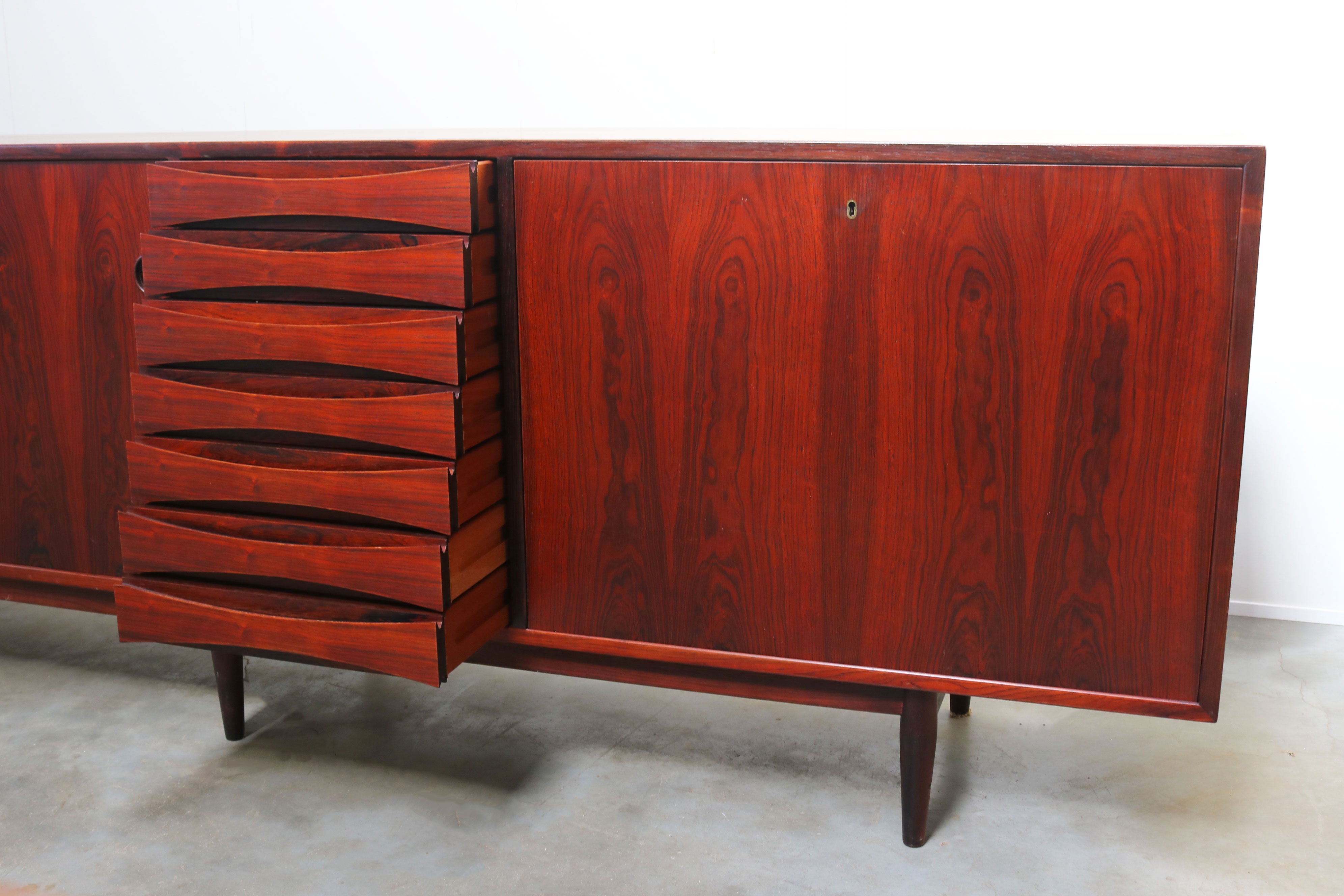 Rare Arne Vodder 29a sideboard for Sibast 1950 Rosewood