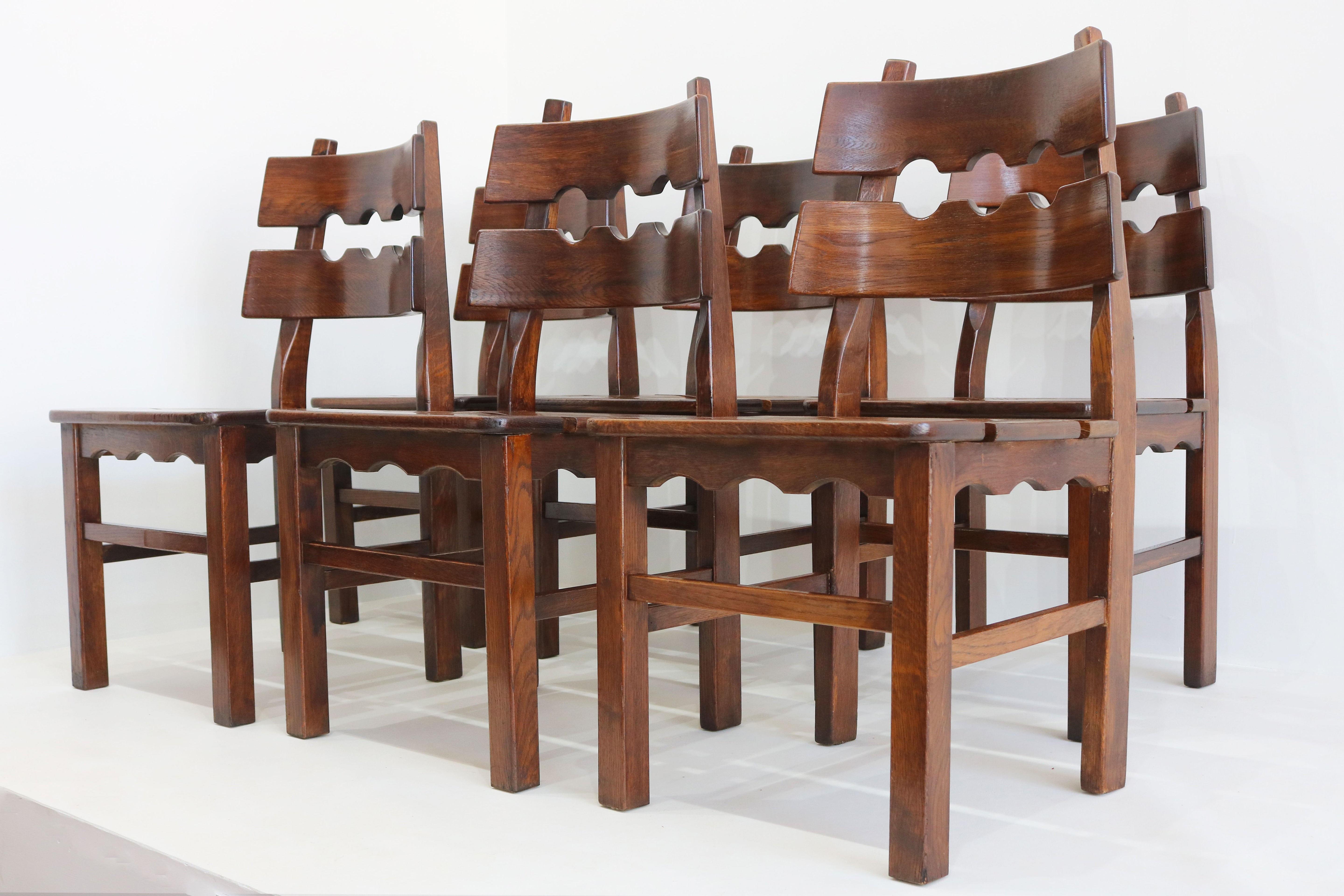 Set of 6 ''Razor Back'' chairs by Henning kjaernulf for Nyrup Møbelfabrik 1970